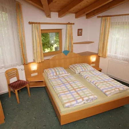 Stoanerhof Apartment *
